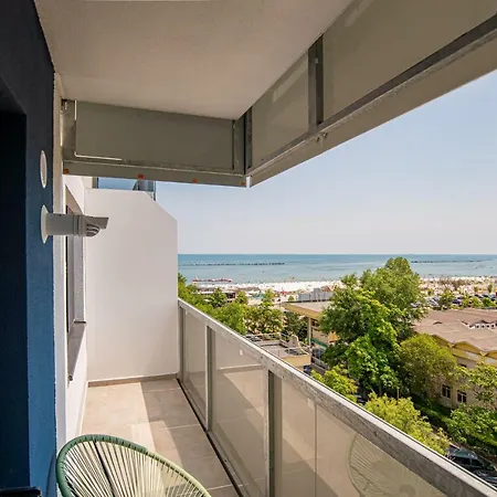 Bythesea Superior Appartement *