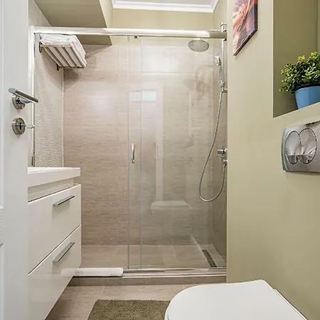 Bythesea Superior Appartement *