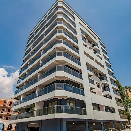 Bythesea Superior Daire *